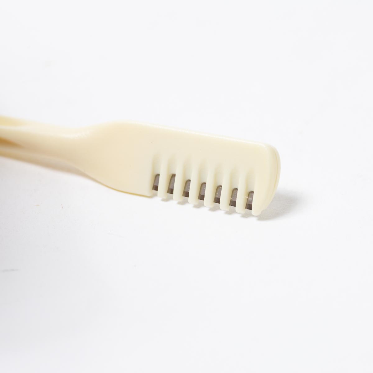 ダイソー 鼻毛カッターを他商品と比較 口コミや評判を実際に使ってレビューしました Mybest