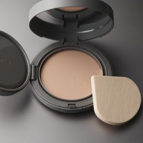 SPF25・PA++の紫外線カット効果あり。香料や鉱物油は不使用