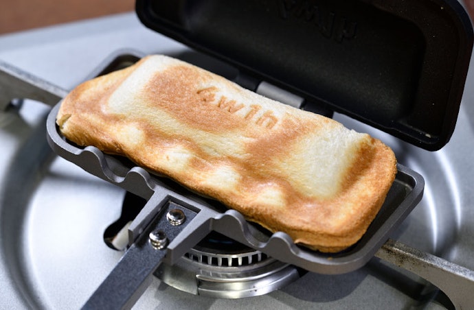 食べやすい一口サイズで作れる。プレートは着脱式を採用
