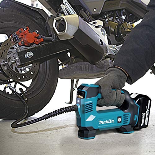 便利なアタッチメントつき。自転車やボールにも使用可能