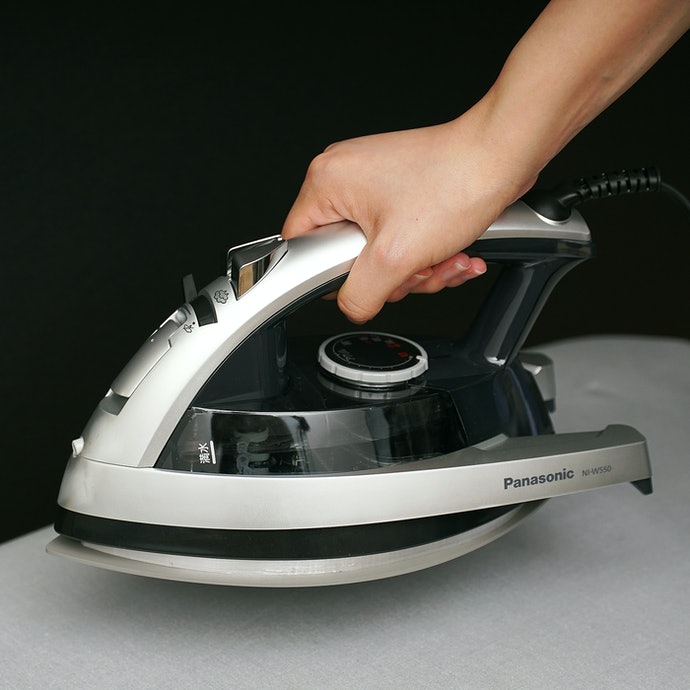 上品 パナソニック コード付きスチームアイロン シルバー Ni W550 S ヘアアイロン