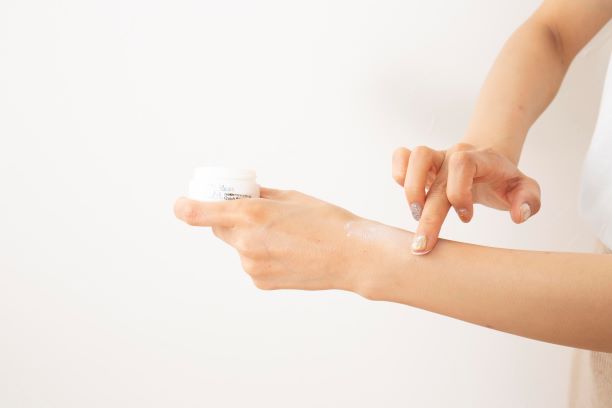 リフレア デオドラントクリームを他商品と比較 口コミや評判を実際に使ってレビューしました Mybest