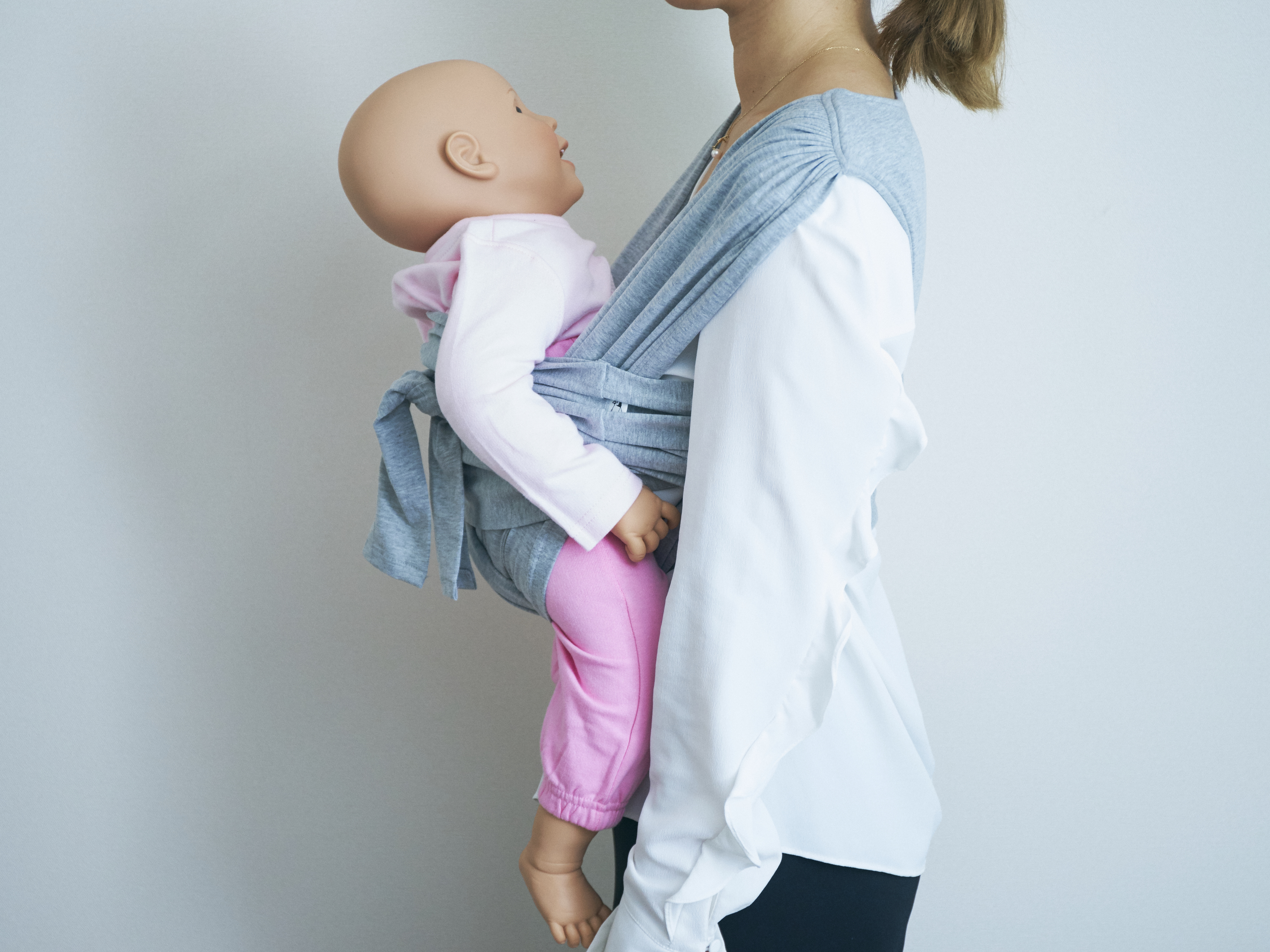 コニー抱っこ紐を他商品と比較 口コミや評判を実際に使ってレビューしました Mybest