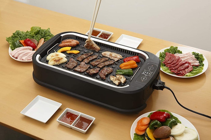 サイズは比較したなかでは大きめ。平面プレートは別売り