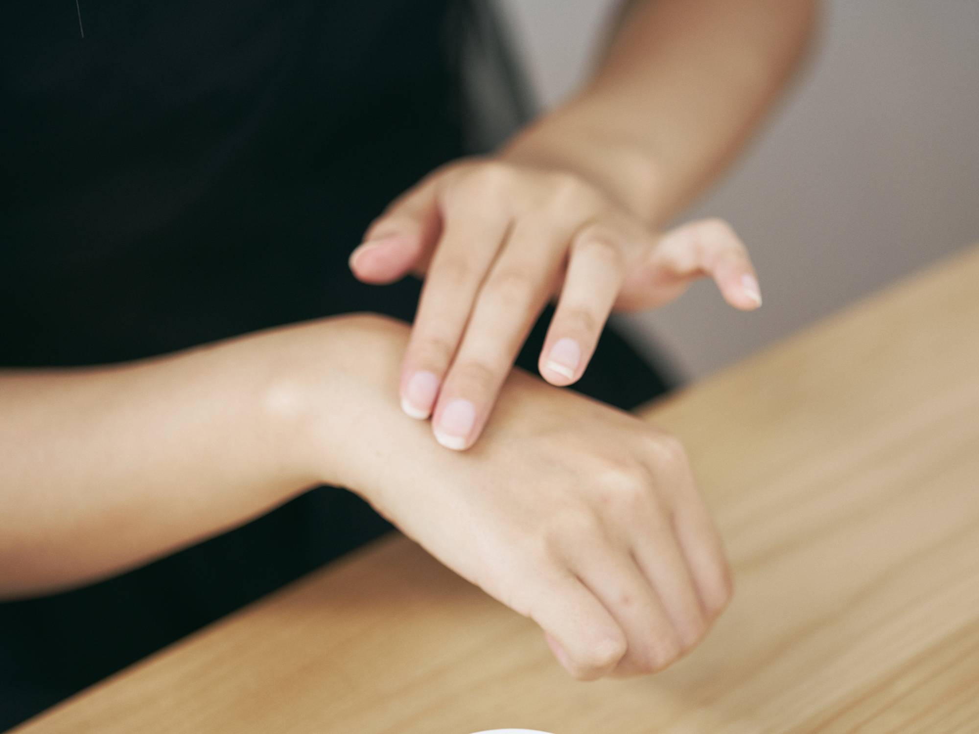 トリニティーライン ジェルクリーム プレミアムを他商品と比較 口コミや評判を実際に使ってレビューしました Mybest