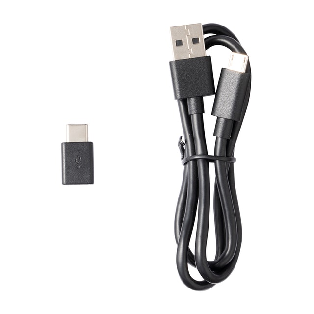 エレコム 21W モバイルソーラー充電器 MPA-S01BKをレビュー！クチコミ