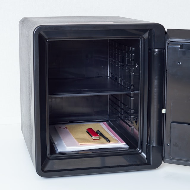 耐火金庫　ottostyle.jp 金庫 25L ottostyle 家庭用耐火金庫25Lをレビュー！クチコミ・評判をもとに徹底