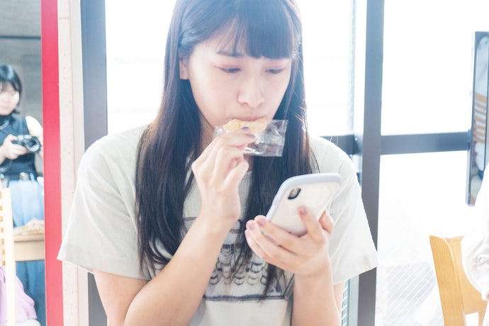 オリーブオイル仕立ての塩せんべいを全43商品と比較 口コミや評判を実際に使ってレビューしました Mybest