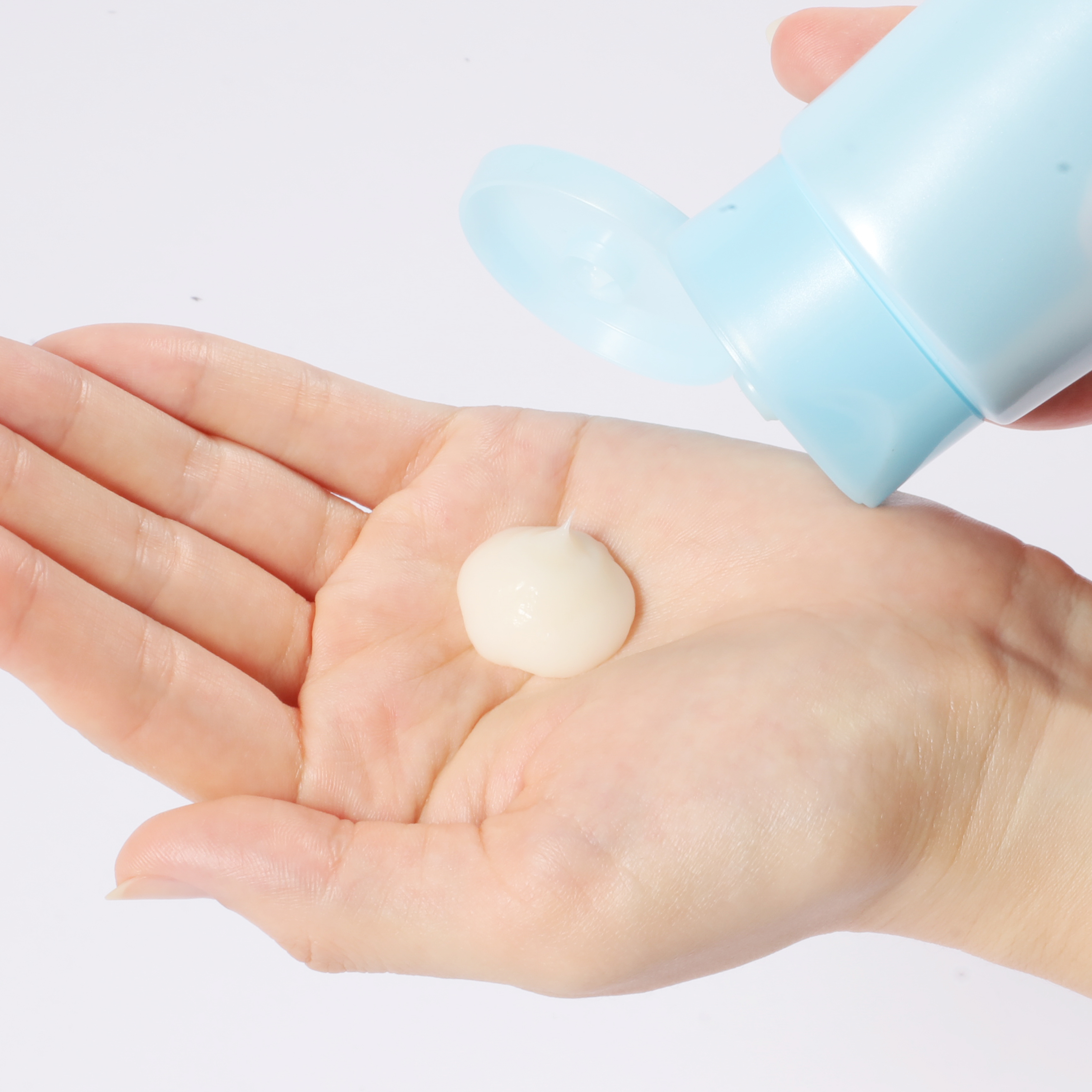 サラ ヘアトリートメント 軽やかさらさらを他商品と比較 口コミや評判を実際に使ってレビューしました Mybest