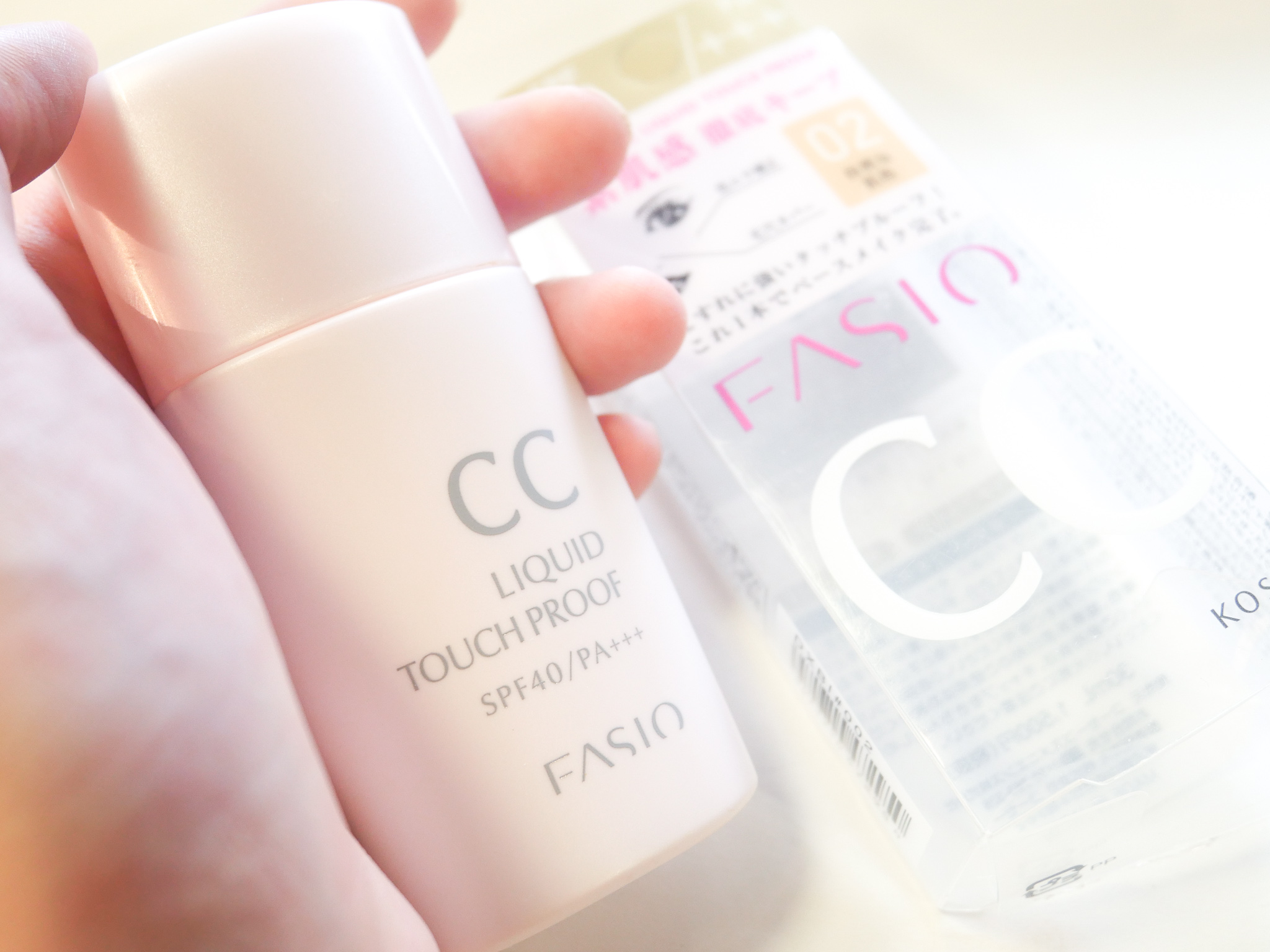 コーセー ファシオ CC リキッド タッチプルーフを全37商品と比較！口コミや評判を実際に使ってレビューしました！ | mybest