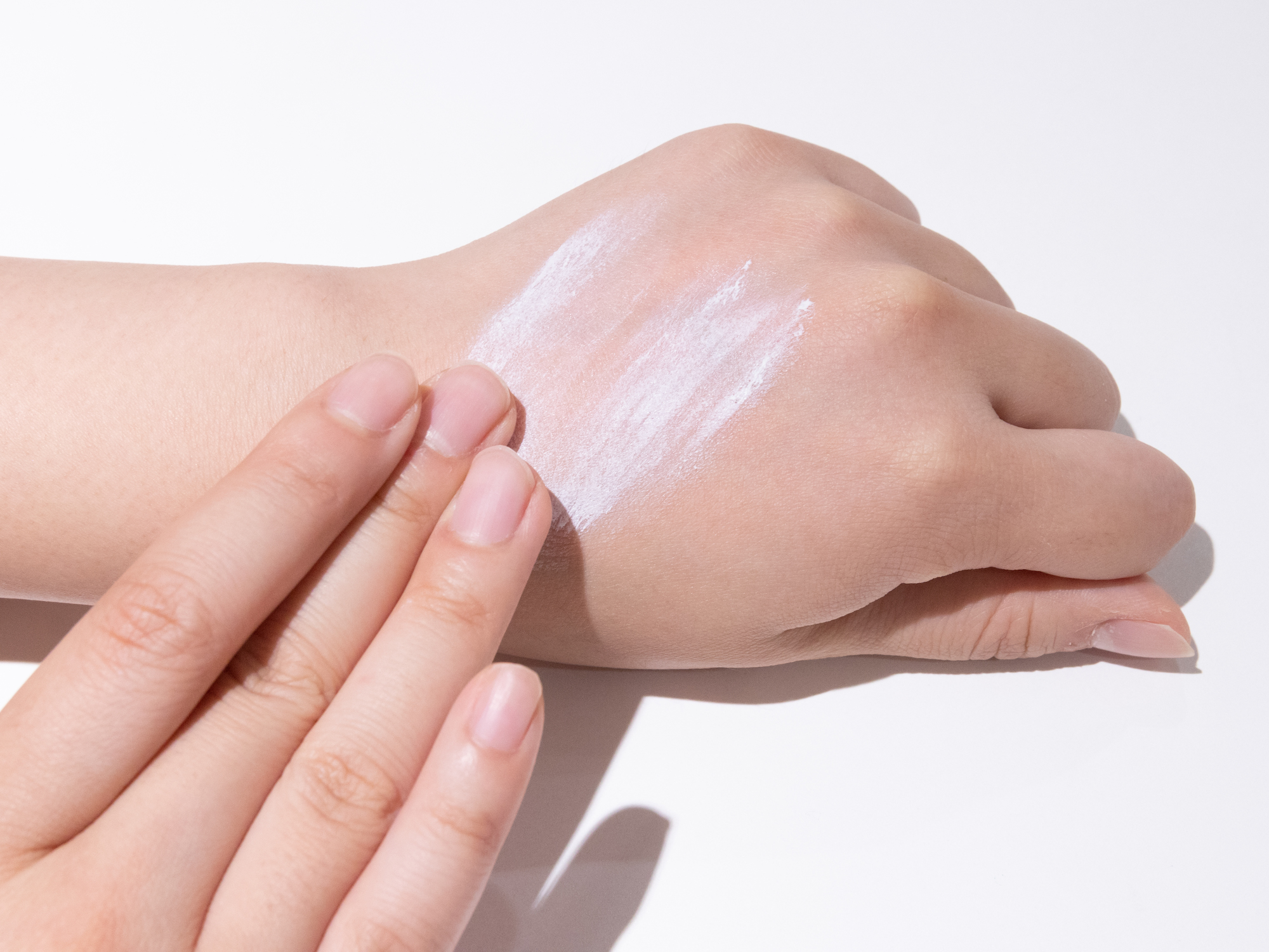 ラヴィリン アンダーアームクリームを他商品と比較 口コミや評判を実際に使ってレビューしました Mybest