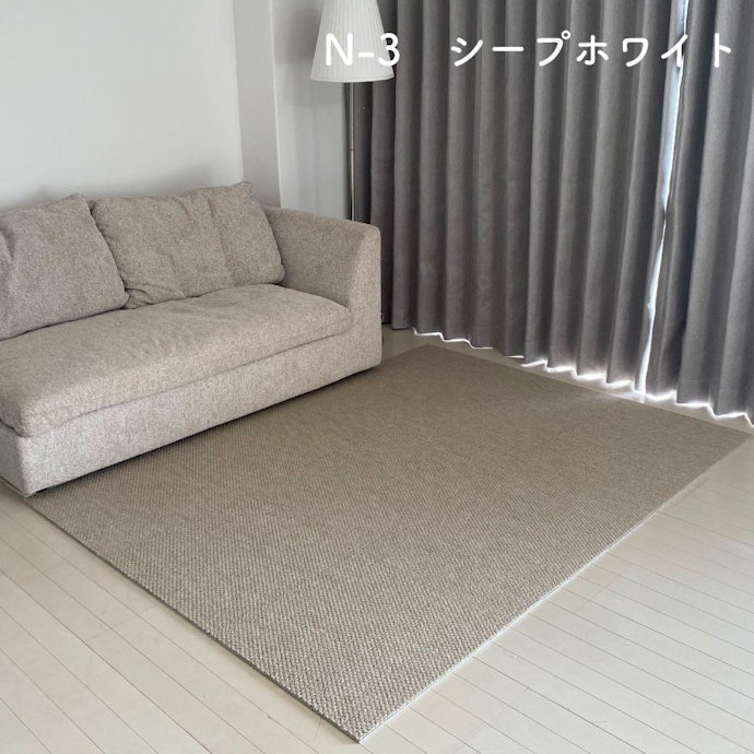 11種類と豊富なカラー展開。床の色や部屋の雰囲気に合わせやすい