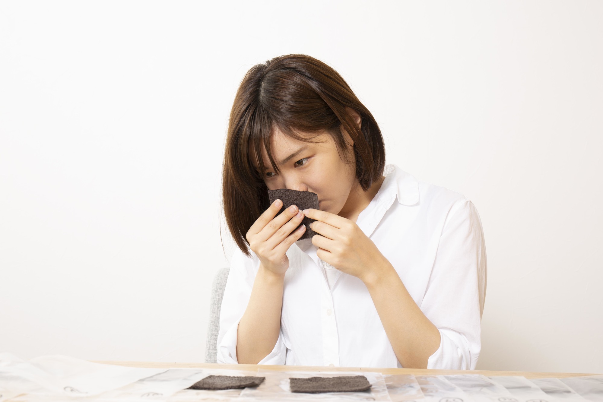 コーセー エスカラット 薬用デオドラントスティックを他商品と比較 口コミや評判を実際に使ってレビューしました Mybest