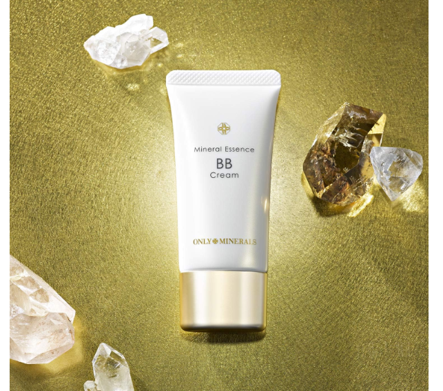 オンリーミネラル ミネラルエッセンスBBクリーム オークルを