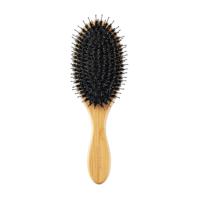 SIXPLUS TOKYO 豚毛 ヘアブラシは他のヘアブラシとどう違うの?