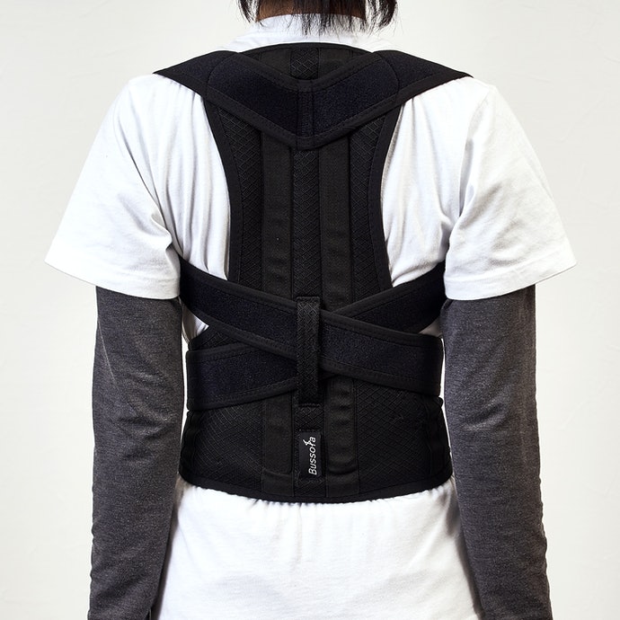 Bussola 猫背矯正ベルトを全商品と比較 口コミや評判を実際に使ってレビューしました Mybest