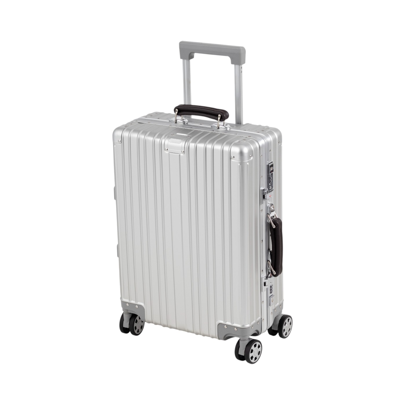 lanbao スーツケースを検証レビュー！アルミ製スーツケースの選び方も