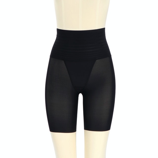ユニクロ ボディシェイパーショーツをレビュー！クチコミ・評判をもと
