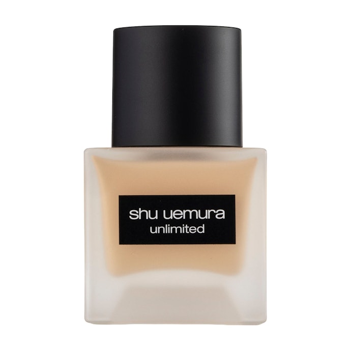 日本ロレアル shu uemura アンリミテッド ラスティング フルイドは他のリキッドファンデーションとどう違うの?