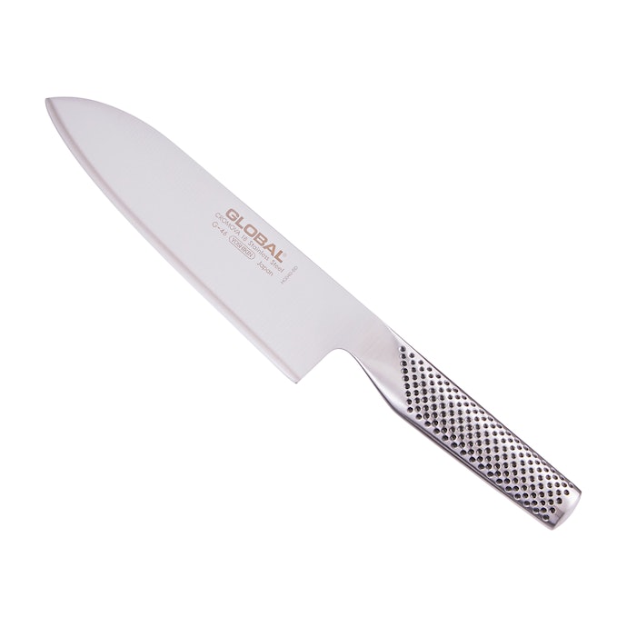 吉田金属工業 GLOBAL G-46 三徳 18cmは他の三徳包丁とどう違うの?
