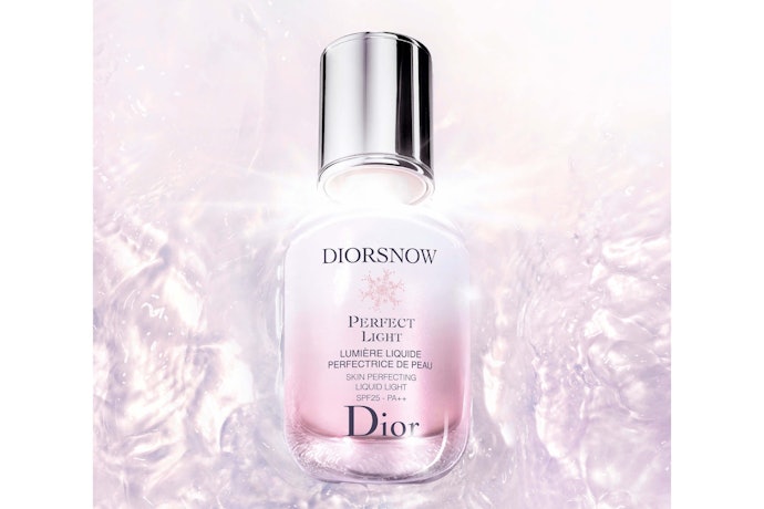 Dior スノーパーフェクトライト