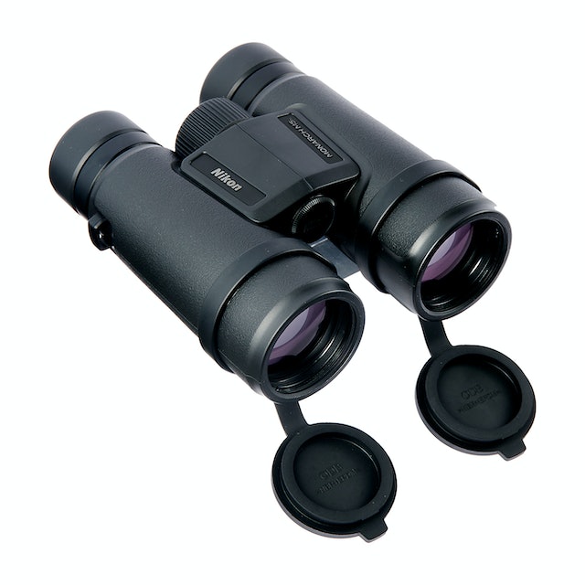 Nikon 双眼鏡 MONARCH M5 8x42 ダハプリズム式 8倍42口径 ライブ鑑賞 スポーツ観戦 旅行 バードウォッチング 自然観察 ニコン MONARCH M5 8x42 価格比較 - 価格.com