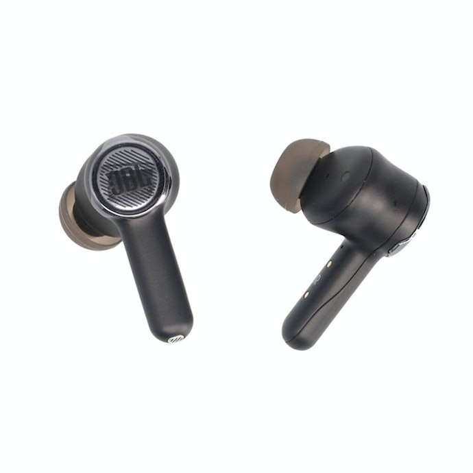 JBL Quantum TWSをレビュー!クチコミ・評判をもとに徹底検証 JBL Quantum TWSをレビュー!クチコミ・評判をもとに徹底検証