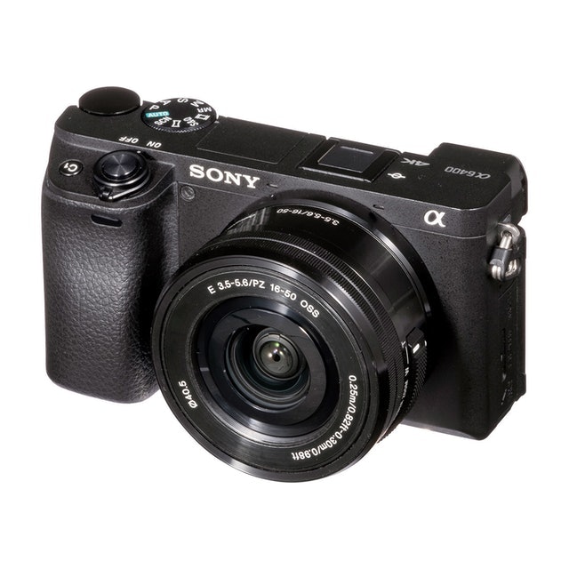 【クロ】Sony α6400 ダブルズームレンズキット ブラック ソニー α6400 ダブルズームレンズキット ILCE-6400Yをレビュー
