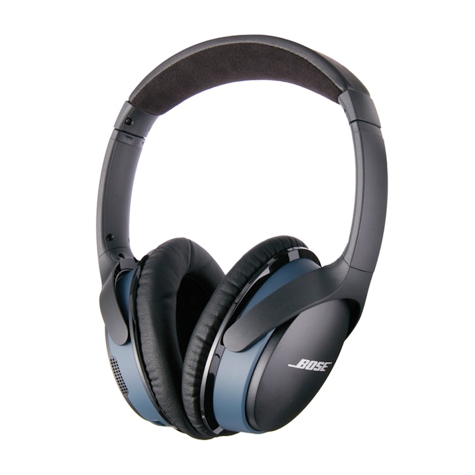 BOSE SoundLink around-ear wireless headphones IIをレビュー