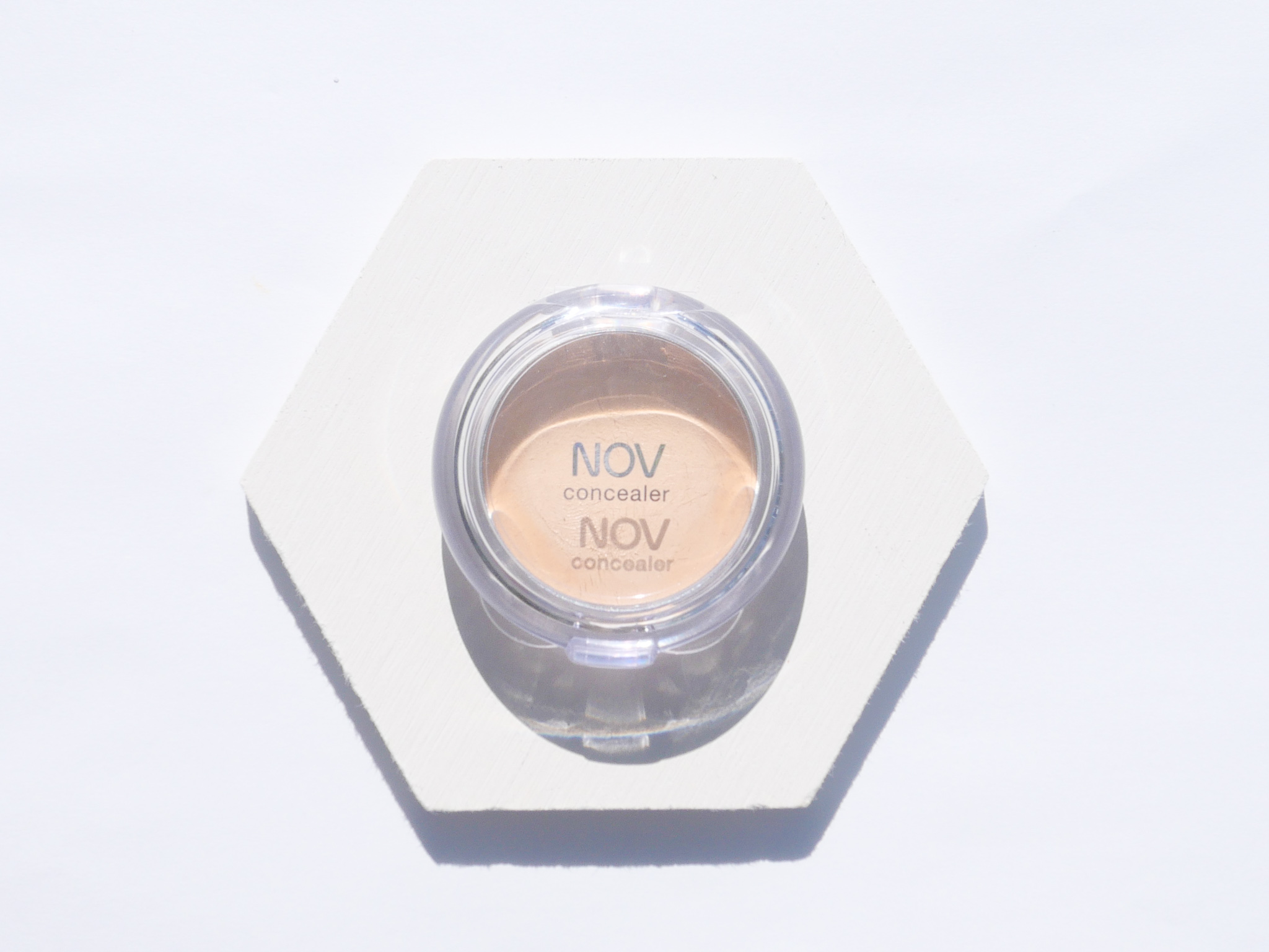 Nov ノブ コンシーラーを他商品と比較 口コミや評判を実際に使ってレビューしました Mybest