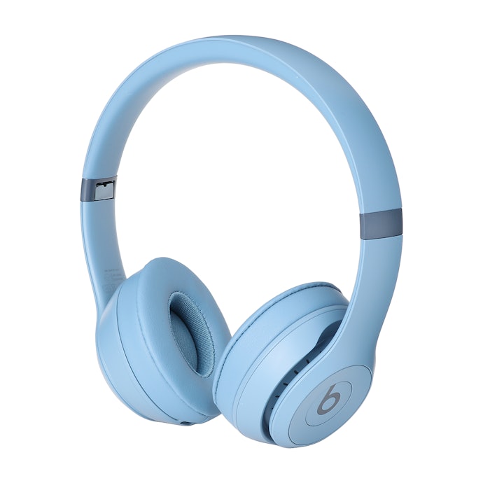 Beats Solo 4 ワイヤレスヘッドホン 青 Beats Solo 4を徹底レビュー!実際に使ってわかったよい点・気に