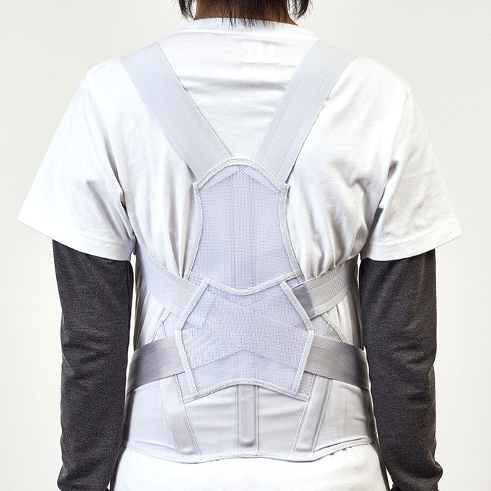 お医者さんのがっちり背筋ベルトを全15商品と比較 口コミや評判を実際に使ってレビューしました Mybest