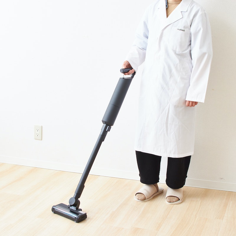 ツインバード コードレススティック型クリーナー TC-E264Bを