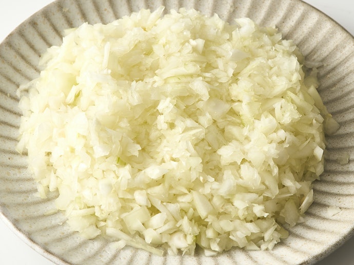 みじん切りは粒が均一にならなかった。氷の粉砕には使えない