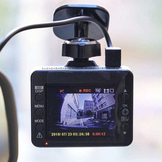 Yupiteru SN-ST3300P ドライブレコーダー SN-ST3300P｜ドライブレコーダー｜Yupiteru(ユピテル)