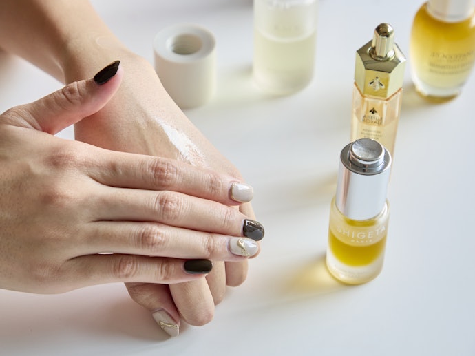 THREE バランシング オーバーナイト オイルセラム SQをレビュー