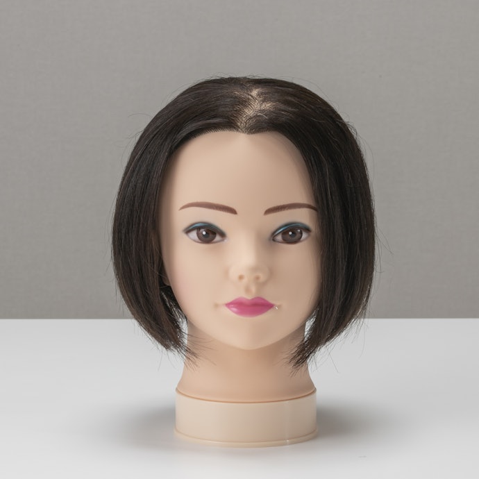 まとまりのよい仕上がり。指通りが気になる場合は、しっかりヘアケアを