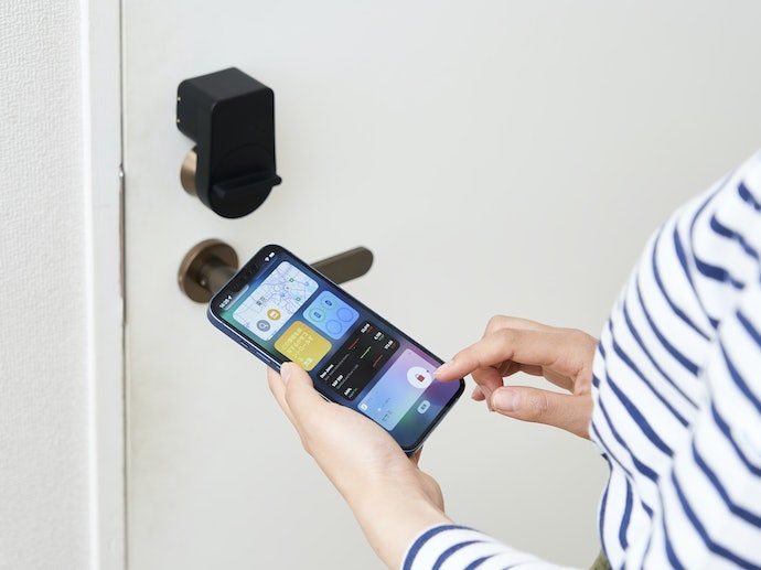 直感的に操作できて電池持ちも良好。サポート体制は物足りない