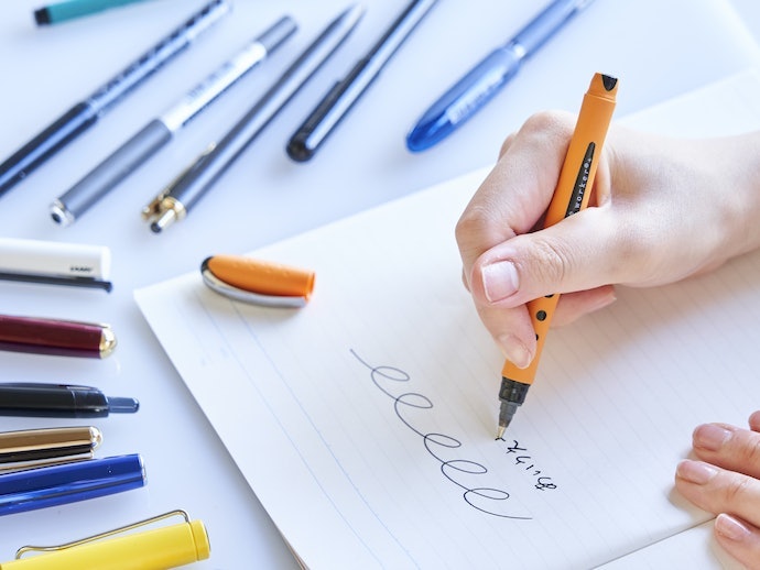 スラスラ文字が書けてにじまない。手紙や日記を書くのにぴったり
