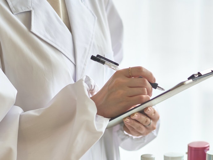 美白有効成分が充実している一方、敏感肌は注意が必要