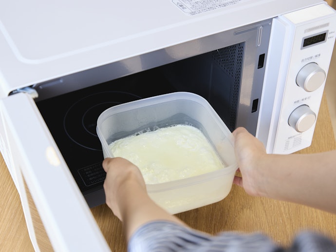 場所によって加熱ムラがある。均一にあたためるには再加熱が必要