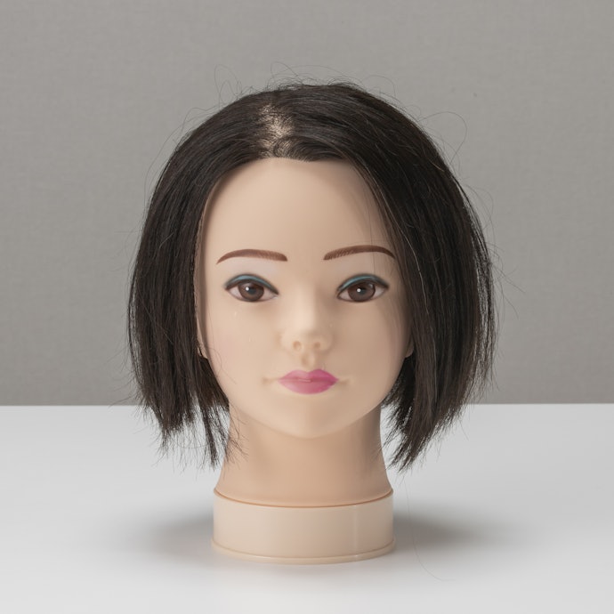 ふんわりとした手触りの髪に。ハチ部分の収まりがよい