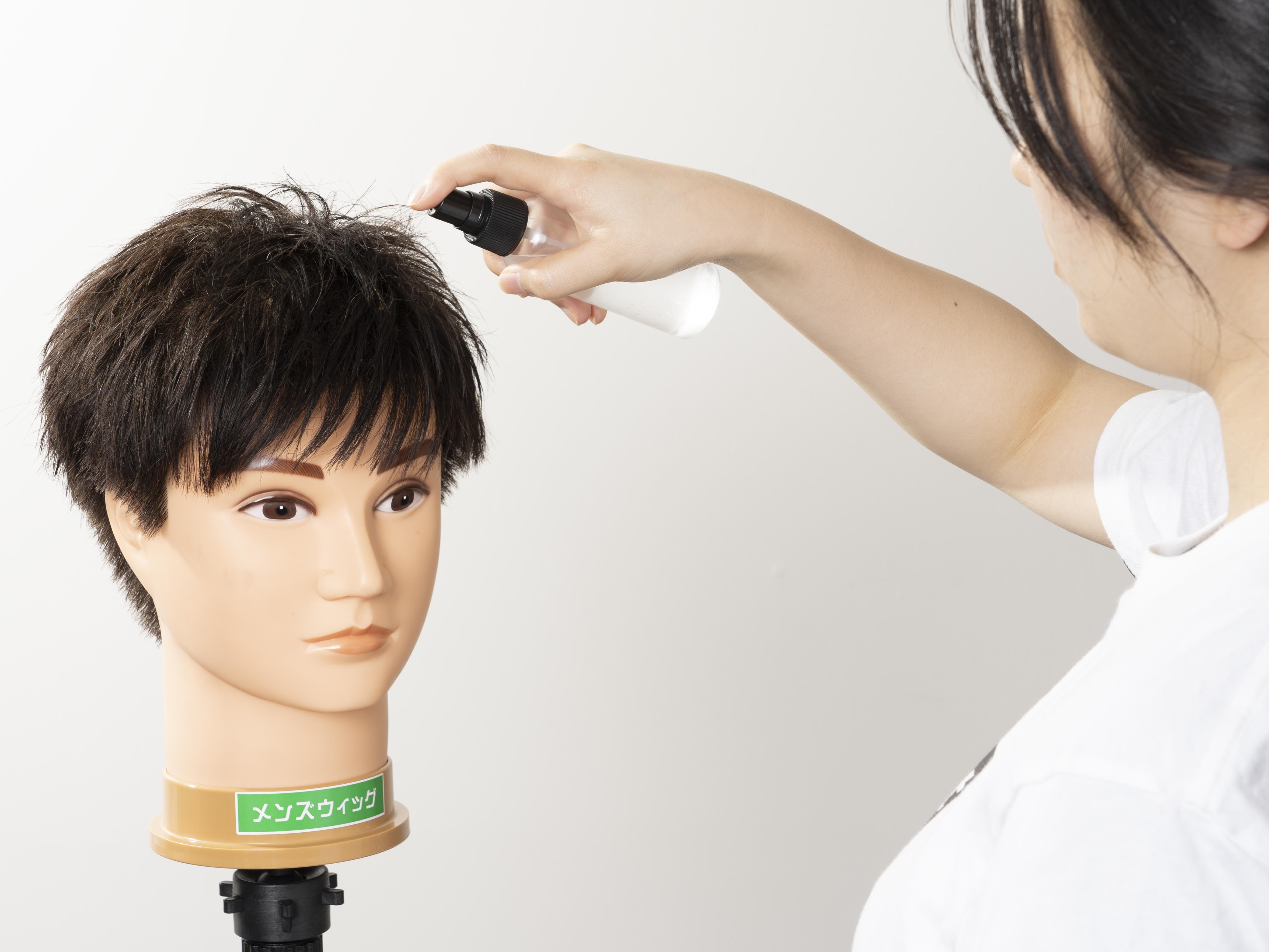 LIPPS L14 グロスムーブワックスを全35商品と比較！口コミや評判を実際に使ってレビューしました！ | mybest