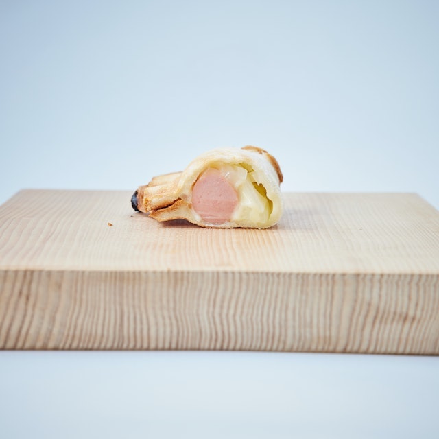 しっかり圧着できる。焼くときも食べるときも具材がこぼれにくい