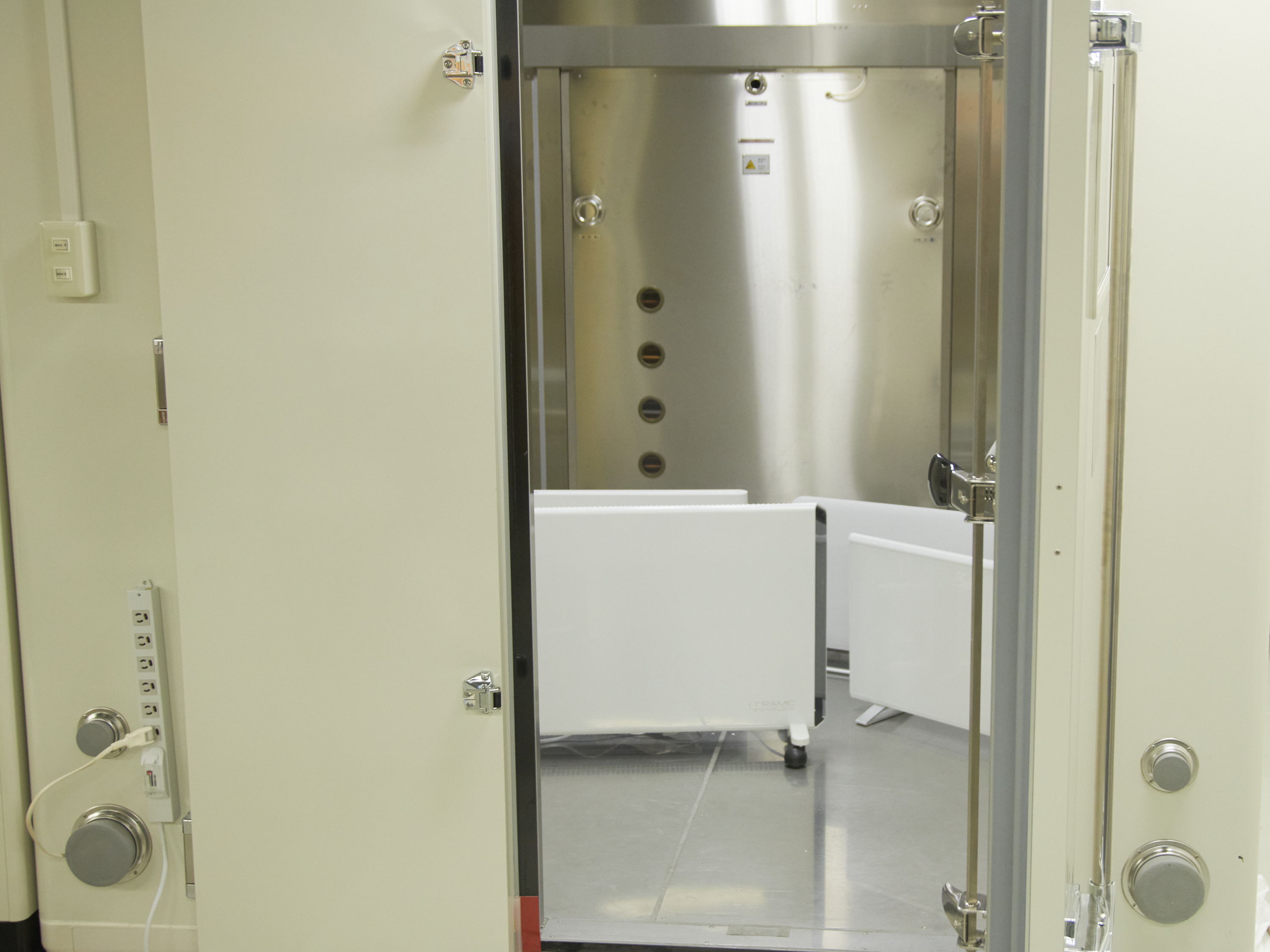 日本遠赤外線 サンルミエ・エクセラ7 N700L-GRをレビュー