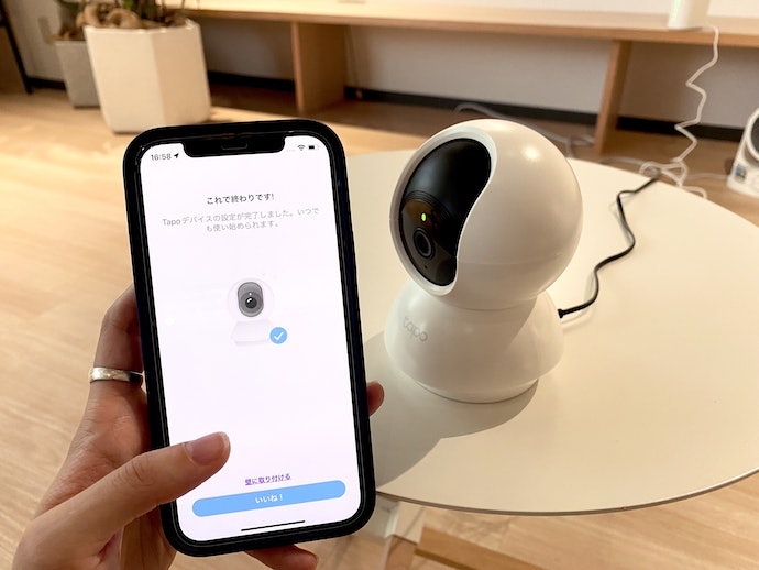 初期設定がスムーズ。アングル操作は少しラグがあるが、使いにくいほどではない