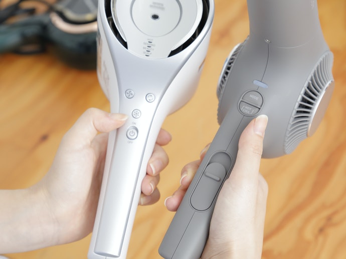 ホリスティックキュア マグネットヘアプロ ドライヤーゼロ HCD-G05Bを