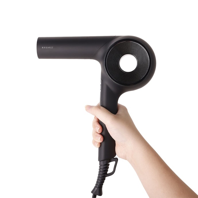 ホリスティックキュア マグネットヘアプロ ドライヤーゼロ HCD-G05Bを ホリスティックキュア マグネットヘアプロ ドライヤーゼロ HCD-G05Bを