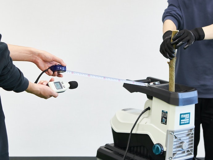 静音性は申し分なし。掃除機程度の音で、周囲を気にせず使える