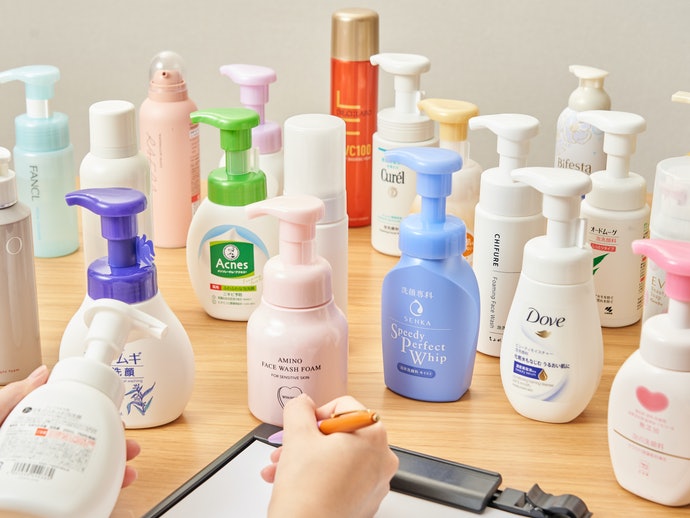 アルージェ モイスチャーフォームを全33商品と比較！口コミや評判を実際に使ってレビューしました！ | mybest